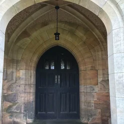 Lanterne de porche à chaîne Hereford 1 lumière -