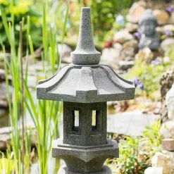 Lanterne japonaise pagode zen en pierre de lave 80 cm