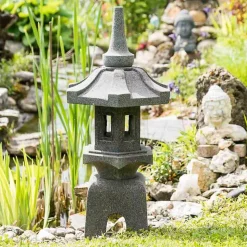 Lanterne japonaise pagode zen en pierre de lave 80 cm