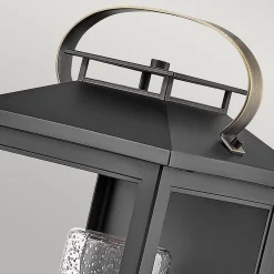 Lanterne murale moyenne Atwater 1 lumière