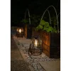 Lanterne solaire à poser imitation rotin- Hauteur 29,5cm- Diamètre 20,5cm- 2 LED COB filament blanc chaud- 20 Lumens