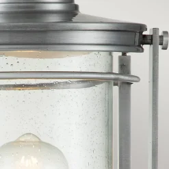 Lanterne sur pied moyenne Booker 1 lumière