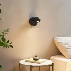 Liseuse noire discrète au design épuré LED intégrée - Loën