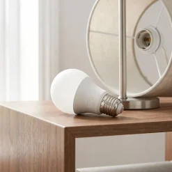 Lot 3 ampoules LED A60 E27 806lm 7.3W = 60W Ø6cm Diall blanc neutre