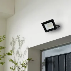 Pack de 2 Projecteur LED Extérieur IP65 Imperméable 30W 2850Lm 3000K Lumière Chaude pour Maison Garage Jardin Terrasse