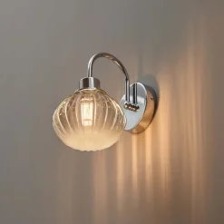 Petite applique murale tendance métal chromé et verre coloré - Seren