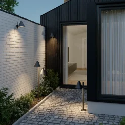 Potelet Eriksson taille S LED intégrée 600lm 8.5W IP44 GoodHome noir