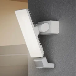 Projecteur LED à détection Davern 3000lm 30W IP65 GoodHome blanc