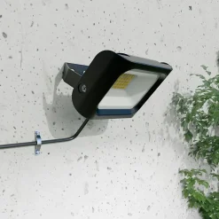 Projecteur LED extérieur noir 2000lm 20W IP65