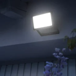 Projecteur LED extérieur noir IP65 2300lm 20W GoodHome, Lucan