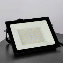 Projecteur LED 100W 4000K 11 680 lm IP65 DORAN EDO