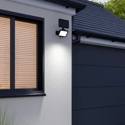 Projecteur solaire LED extérieur noire 5,5 W 600 lm IP44 détecteur PIR, GoodHome Shomali