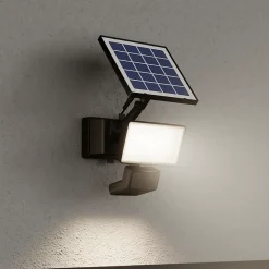 Projecteur solaire LED intégré à détection Davern 800lm IP65 noir GoodHome