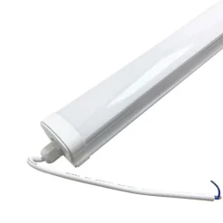 Réglette LED étanche 150cm 50W IP65 - Blanc Froid - Silumen