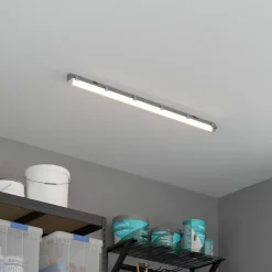 Réglette lumineuse Pagon T8 blanc neutre 1800lm 18W IP65 L.129,3 x l.7,3x H.6,4cm gris GoodHome