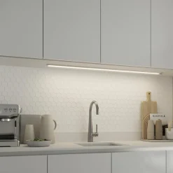 Réglette sous meuble à détection Menezes LED intégrée blanc neutre IP20 1200lm 20W L.118,5xl.4,2xH.1cm chrome GoodHome