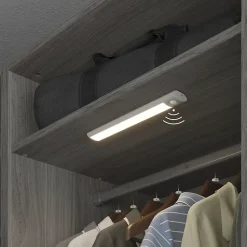 Réglette sous meuble Fiennes LED intégrée blanc neutre IP20 120lm 1.9W L.27xl.4,1xH.2cm blanc GoodHome