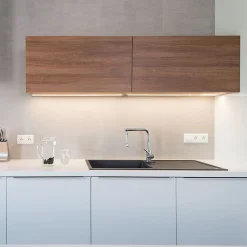 Ruban LED lumineux à LED Rechargeable - 1 mètre - Détection de mouvement et ouverture de porte - 200 lumens - Blanc neutre