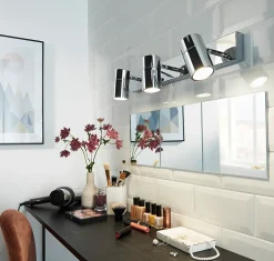 Spot de salle de bain Tellot 3 lumières G10 5W IP44 GoodHome argent