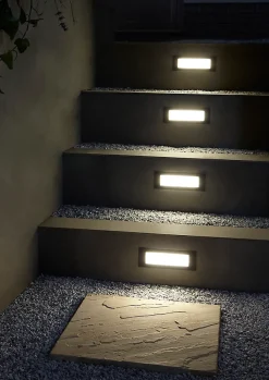 Spot extérieur encastrable LED intégrée 200lm 4.6W IP54 GoodHome Nehiart