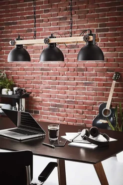 Suspension Lubenham 3 lumières E27 IP20 28W L.90xl.20xH.108,5cm noir Eglo