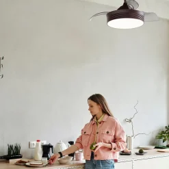 Ventilateur de plafond escamotable à lumière brun foncé