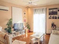 Ventilateur de plafond pales 122 cm avec LED et Wifi Réversible Hypersilence