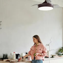 Ventilateur de plafond rétractable avec lumière LED marron