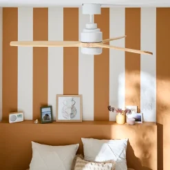 Ventilateur de plafond Szilard LED intégrée IP20 2200lm L.132xH.38,2cm bois et blanc GoodHome