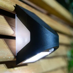 Xanlite - Applique murale hybride Solaire / USB, 350 Lumens, IP54, 3 modes d'éclairage, 10h d'autonomie - APSAR300D2SV23