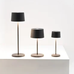 Zafferano OLIVIA PRO MICRO LED lampe de table Gris foncé rechargeable et dimmable
